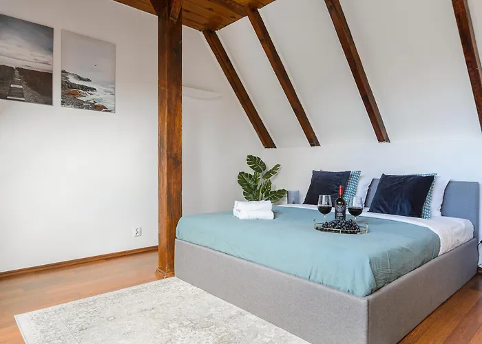 Lumina Duplex In Old Town