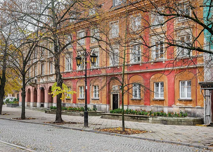 Lumina Duplex In Old Town Apartment Warsaw